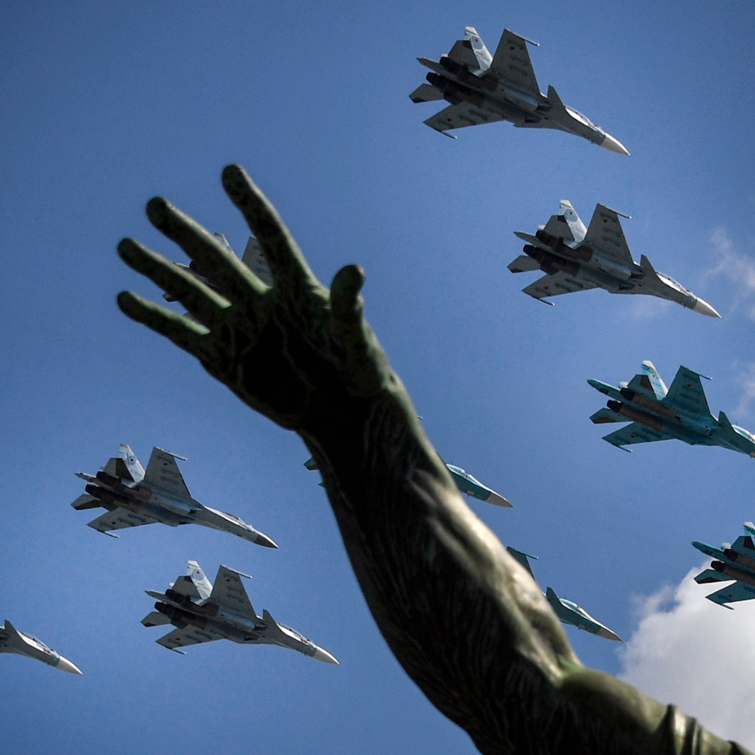 Как украинцам удается сбивать столько российских самолетов?