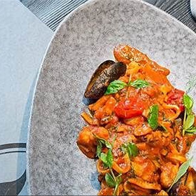 «В меню следует обратить внимание на классические марокканские блюда» // Дарья Цивина — о ресторане Guardian