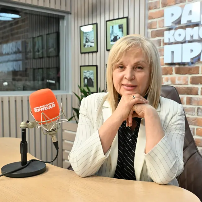 И снова седая ночь. Элла Памфилова защитила Канье Веста, который приедет в Петербург