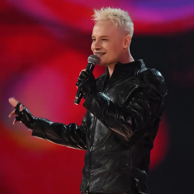 SHAMAN поздравил AMATORY с 25-летием