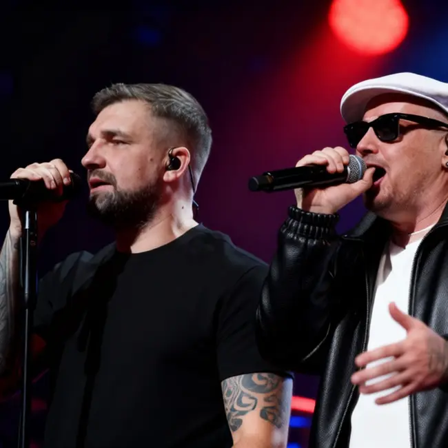 Звук, как 15 лет назад, и трек на китайском: что нужно знать о новом альбоме Басты и Гуфа