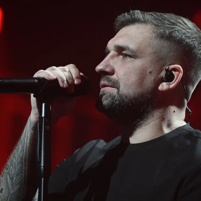 Как в фильме «Баста. Начало игры» будут показывать зависимости рэпера