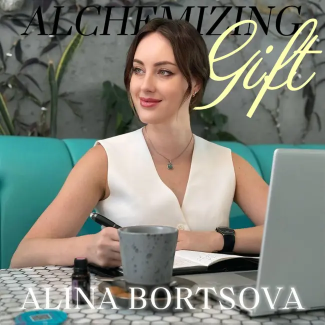 Alina Bortsova: Alchemizing Gift #002