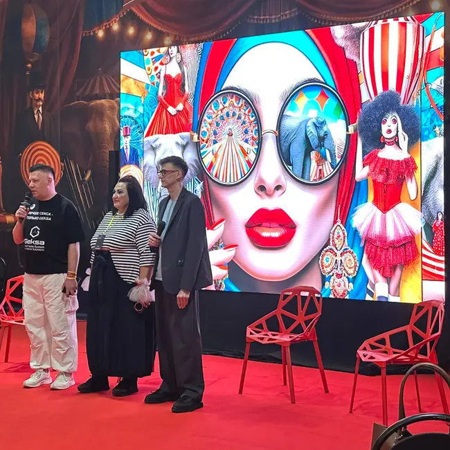 Выездной репортаж «Радио на Стройке» с выставки HomeFest!