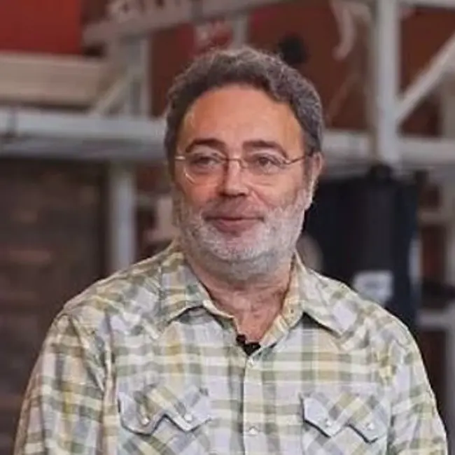 А. Беленький. Бивол нокаутирует Эйферта