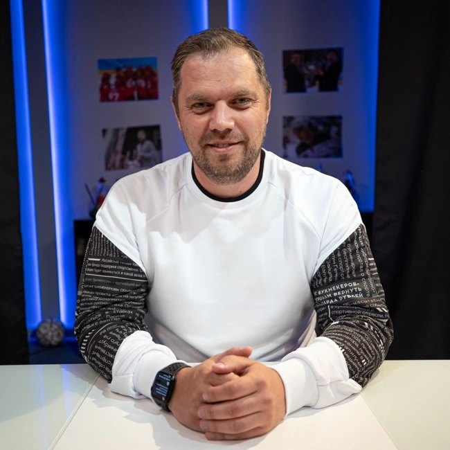 П. Лысенков. Запад КХЛ слаб, но стабилен