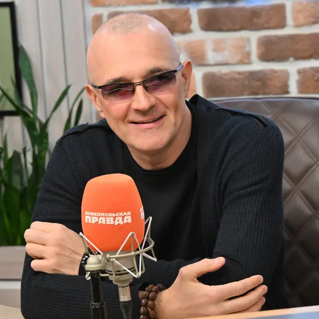 Егор Бероев — про дебют в режиссуре, сериал о Мариуполе и личную жизнь