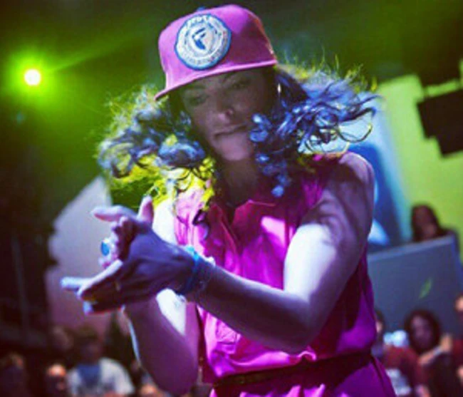 Dancehall. Nora EXPLORA. Part 1