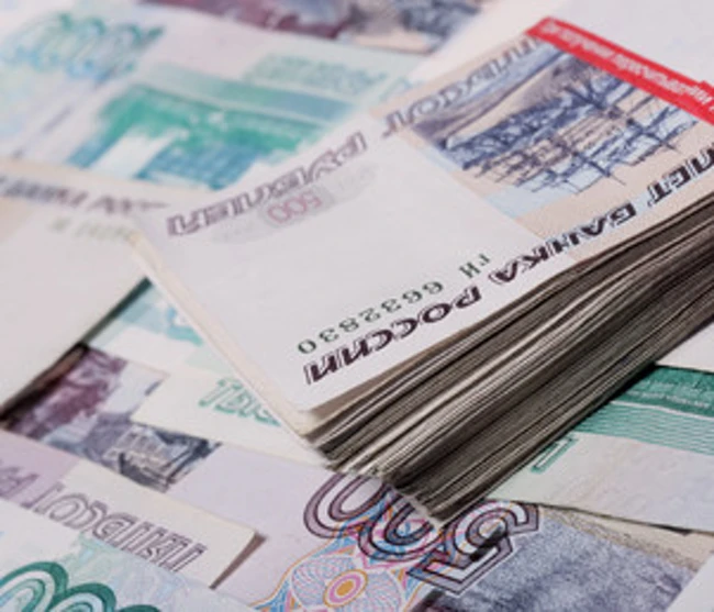 Сколько должен банкам каждый россиянин?