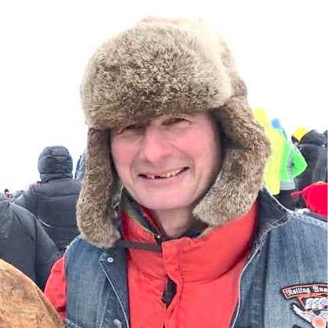 О фестивале SNOWDOGS 2021 рассказывает участник событий, Олег Капкаев.