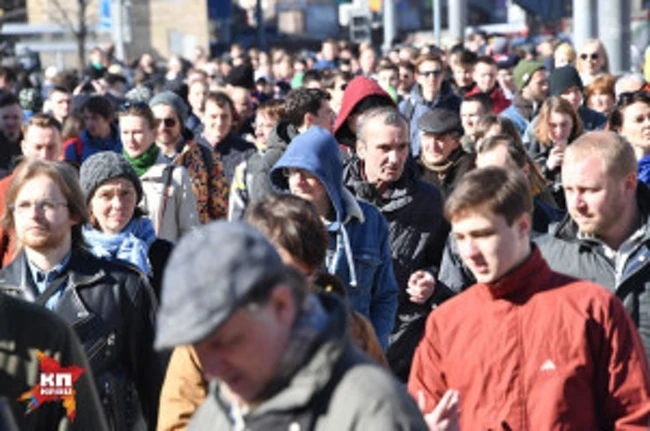 Странные люди в большом городе. Как сберечь свою психику