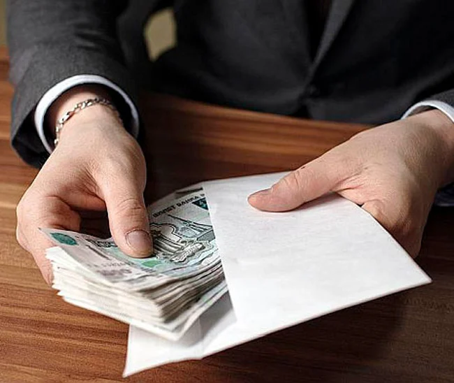 Коррупция в России: кто виноват, и что делать?