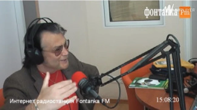 Певец Юрий Охочинский о поющих футболистах и играющих певцах (310)