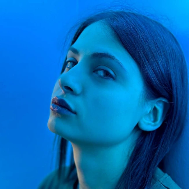 ETMAN K ‒ Looking Glass [February, 2025]