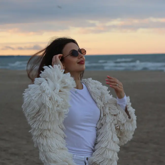 Dari N ‒ From Chicago With Love [April, 2026]