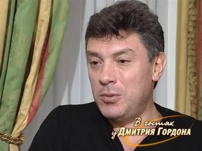 Немцов о Медведеве
