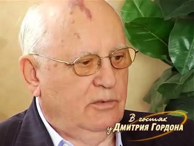 Горбачев: Шеварднадзе сказал: "Разоружением занимался я, а Нобелевскую премию Горбачеву дали"