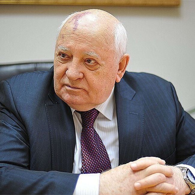 Михаил Горбачёв: «Я Олимпиаду почти всю смотрел. А то, что не было гимна и флага России - безобразие!»