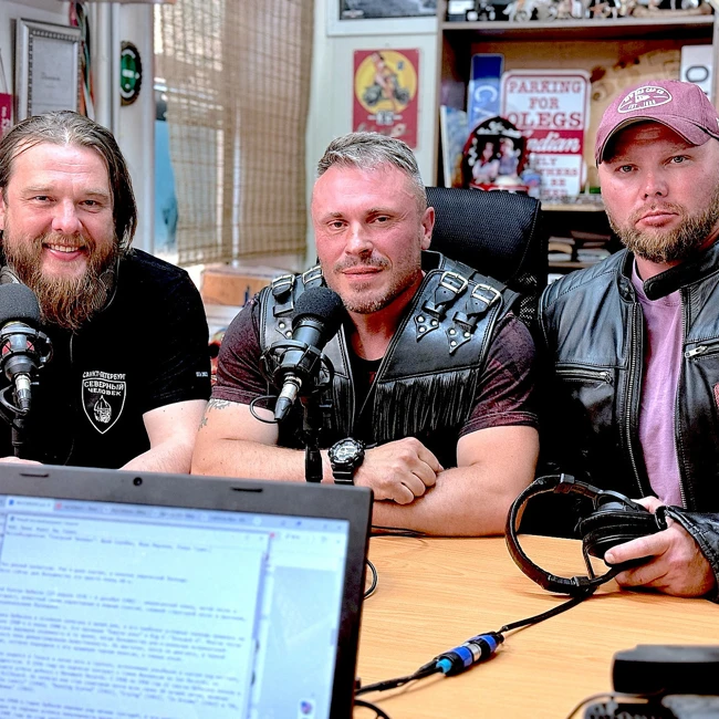Мотоциклисты объединения "Северный человек" в гостях у MOTORADIO.