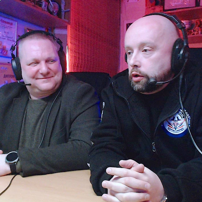 Как уберечь себя в экстренных ситуациях? В студии врач-методист скорой помощи Александр Раевский и основатель сообщества "Скорая Питера" Иван Киповский.