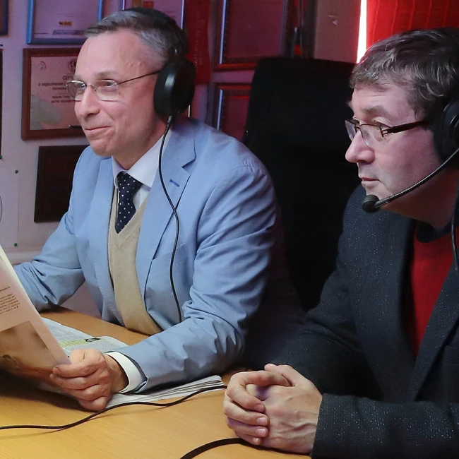 О чем писала газета «Санкт-Петербургские Ведомости» в последнем выпуске? Эфир с участием журналистов  издания.