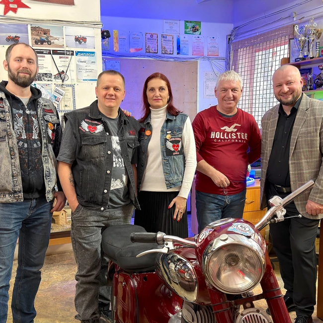 О традиции донорства в мотодвижении рассказывают гости студии.