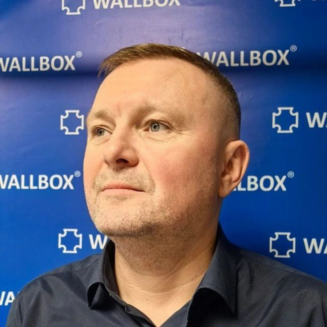 АЛЕКСЕЙ ГОРДЕЕВ  - основатель торговой марки WALLBOX в ВЫЕЗДНОЙ СТУДИИ РАДИО НА СТРОЙКЕ