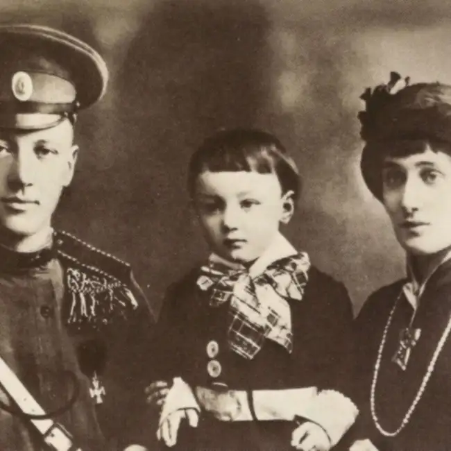 Николай Гумилев: к 100-летию гибели поэта