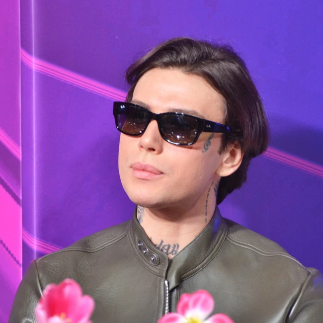 Xolidayboy выпустил уже третий альбом, а всё еще ходит в новичках