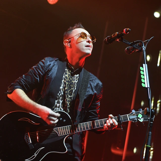 «Вишнёвый сад»: «Звери» опять выпустили песню по мотивам произведений Чехова