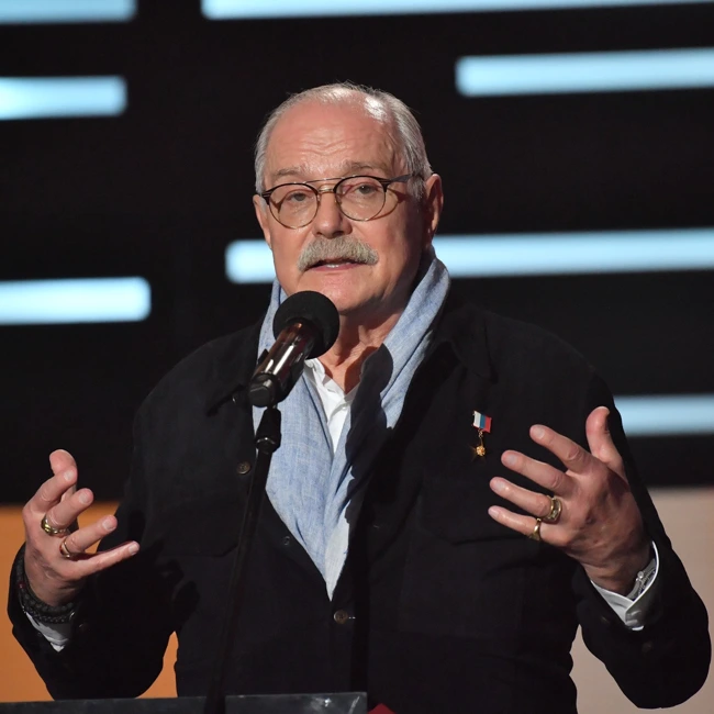 История создания песни «Мохнатый шмель» Никиты Михалкова