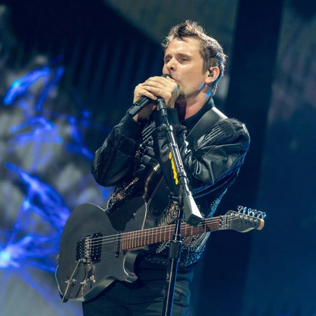 Muse придумали новый жанр в песне «Unravelling»