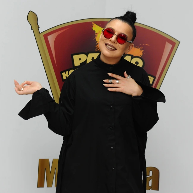 Ёлка получила российское гражданство и выпустила песню «Зодиак»