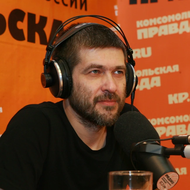 Почему новая песня VERMOL «Падал и взлетал» так похожа на песню Сплин «Приходи»