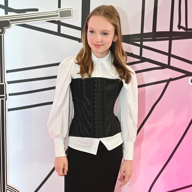 Обсуждаем хит Betsy и Ded M «Под Новый Год»