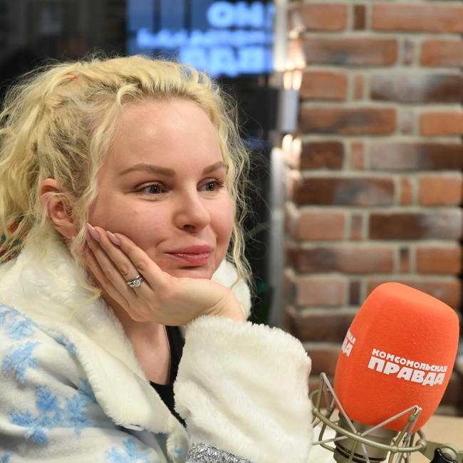 Алиса Вокс и «Аффинаж» подарили новую жизнь народной классике «Ой, мороз-мороз»