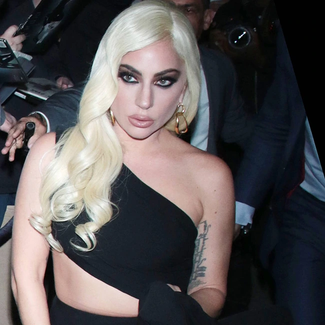 Lady Gaga поставила мировой рекорд: ее хиту «Abracadabra» подпевало 2,5 миллиона человек!