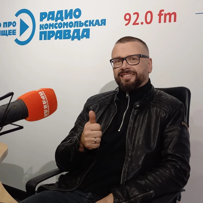 Экс-вокалист группы «Oomph!» DERO GOI — про тур от Краснодара до Владивостока, дружбу с Князем и политическое убежище в России