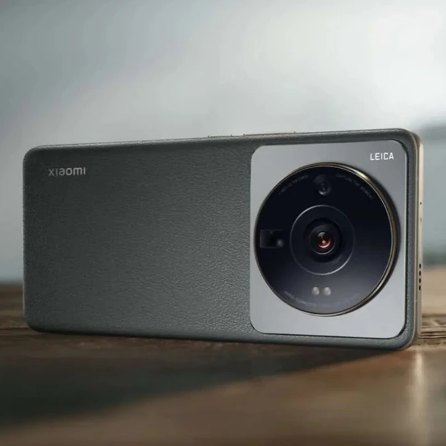 Новый Москвич × Xiaomi 12S с камерой Leica × отказ от 3G × Тариф «Попутчик» в Яндекс Go