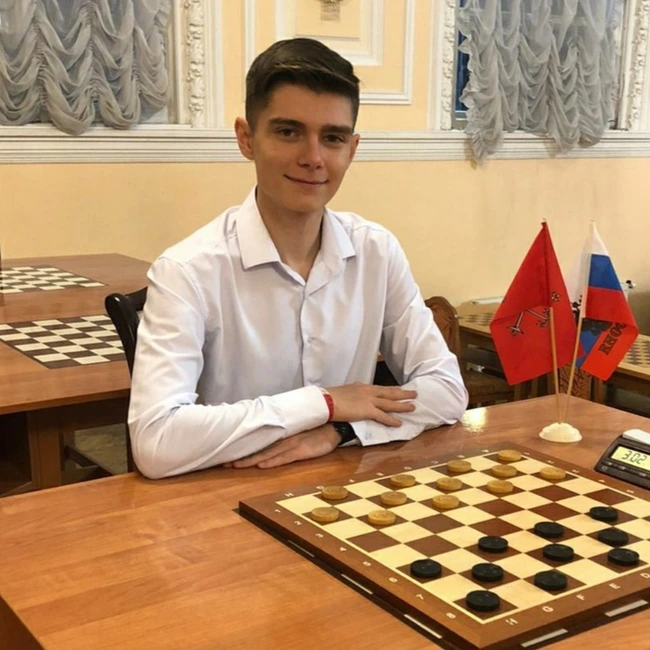 Р. Щукин. Намерен выиграть всё