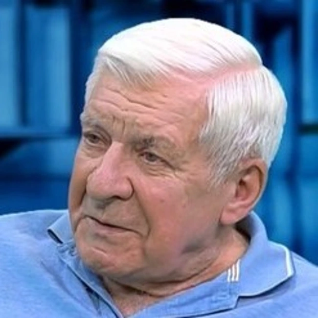 В. Пономарёв. Карпин играет роль тренера