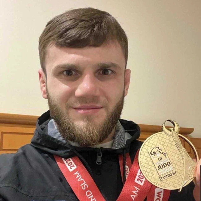 А.Блиев. Ехал только за золотом