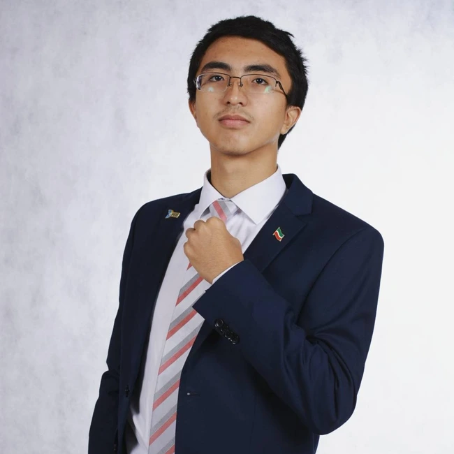 Р. Имамов. Образцовая карьера Туктамышевой