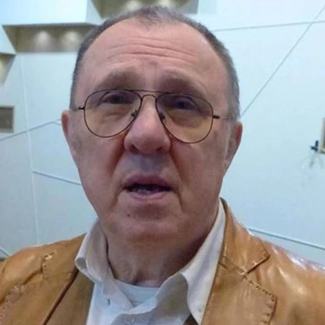 А. Ухов. Без домашних побед