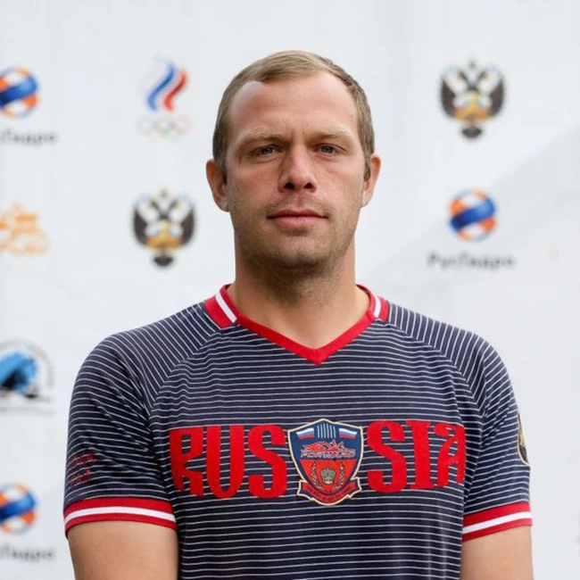 Е. Доронин. Для многих это - дебют