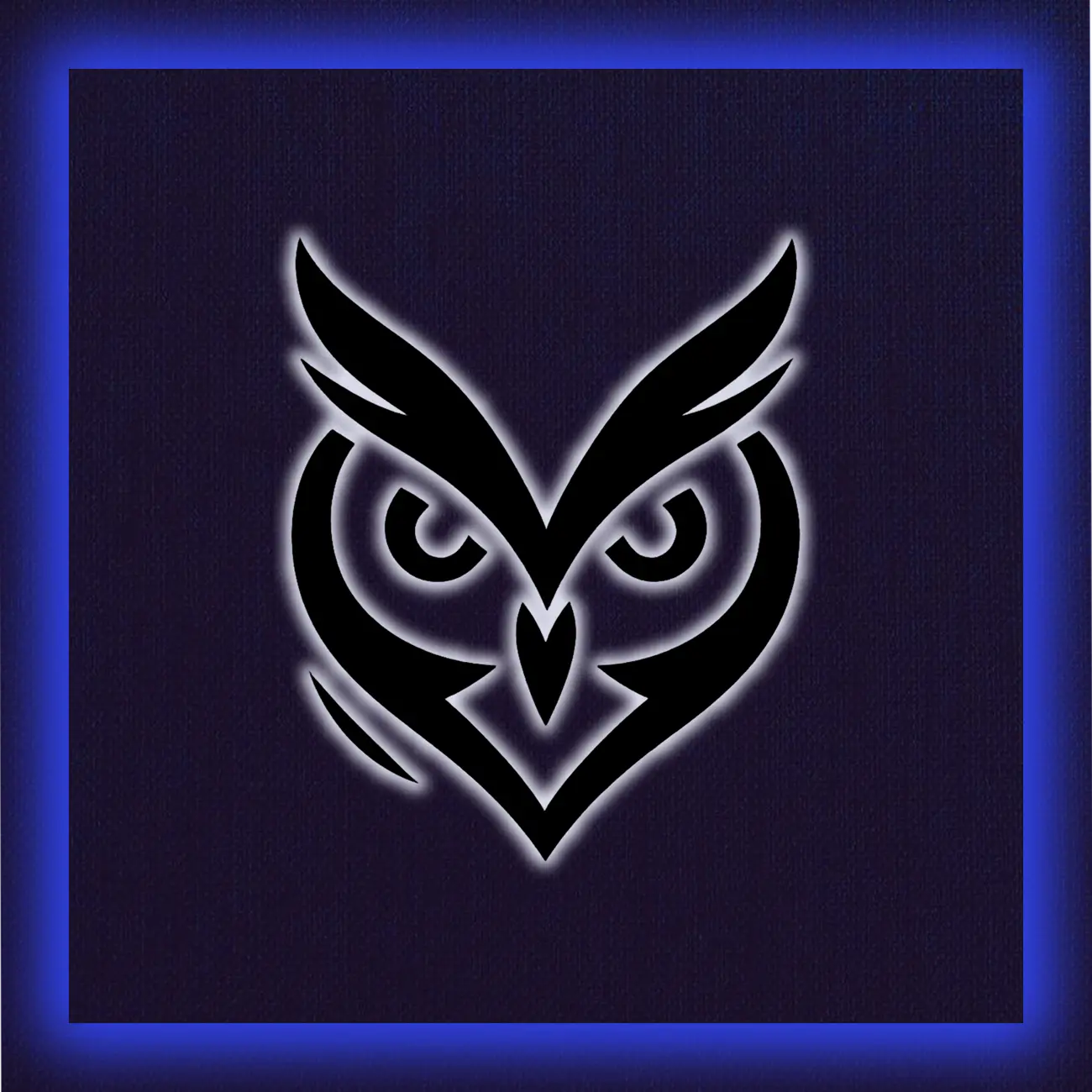 Синий Холст