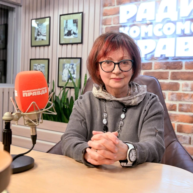 «Вам и не снилось». Книга о культовой повести, фильме, эпохе и первой любви