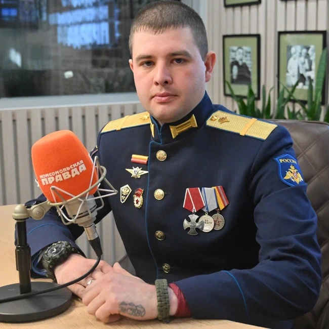 Санитарный инструктор Сергей Юрков: Подсчет раненых не веду, моя работа — спасти