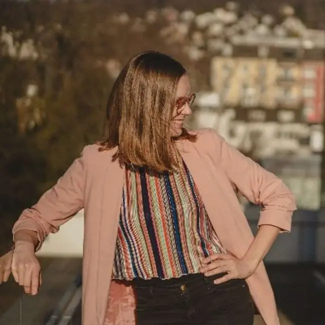 172 - Julia Chatain: Embodied Learning and Educational Technology in Mathematics and Beyond (REAIR)